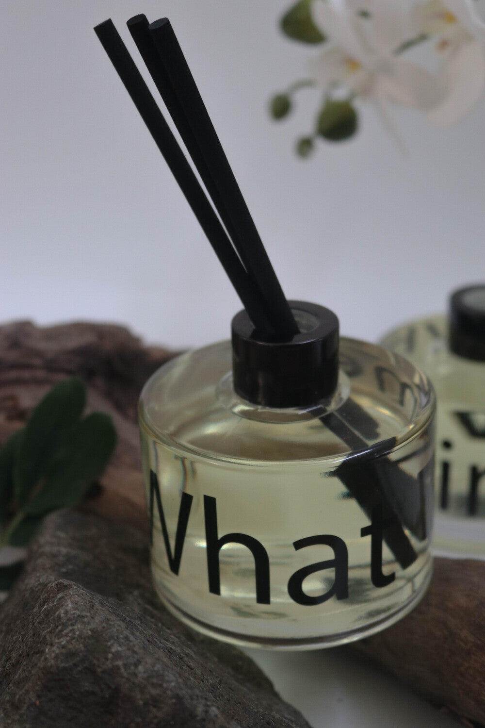 Nothing but flowers-Japanese Honeysuckle Reed Diffuser 200ml – WhatTime